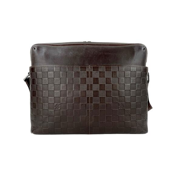 Louis Vuitton Damier Infini Calypso Messenger Bag - Picture 2 of 9